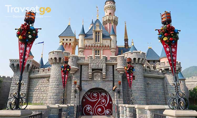 HONG KONG WITH DISNEYLAND